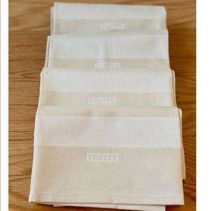 FRETTE 4-Piece Placemat  Set